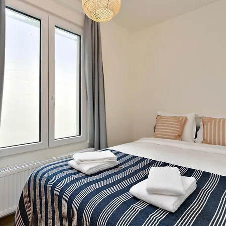 Apartman Renovated Apt On Perfect Location Just 1 Minute From Lippenslaan Knokke-Heist